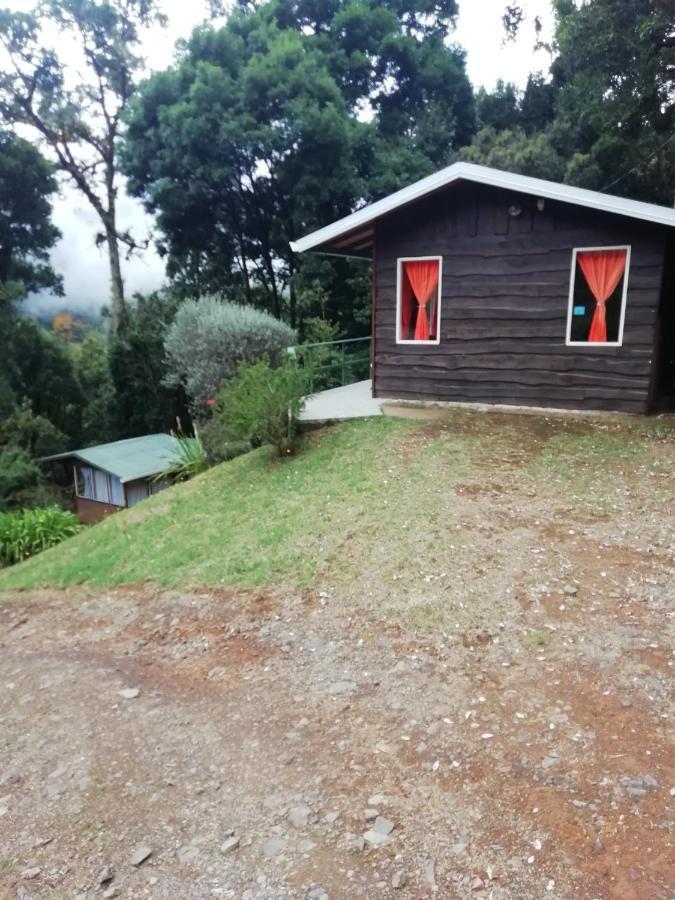 Miriam'S Quetzals Lodge San Gerardo de Dota Extérieur photo